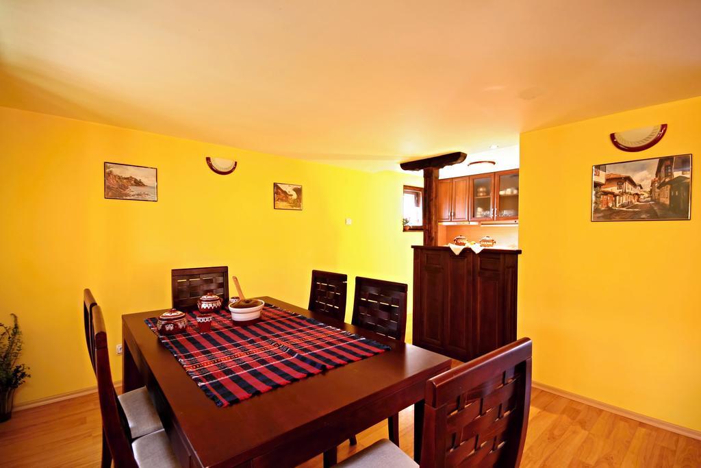 Private 4Br-2Ba Guest House Dryanovo With Pool And Free Parking Экстерьер фото