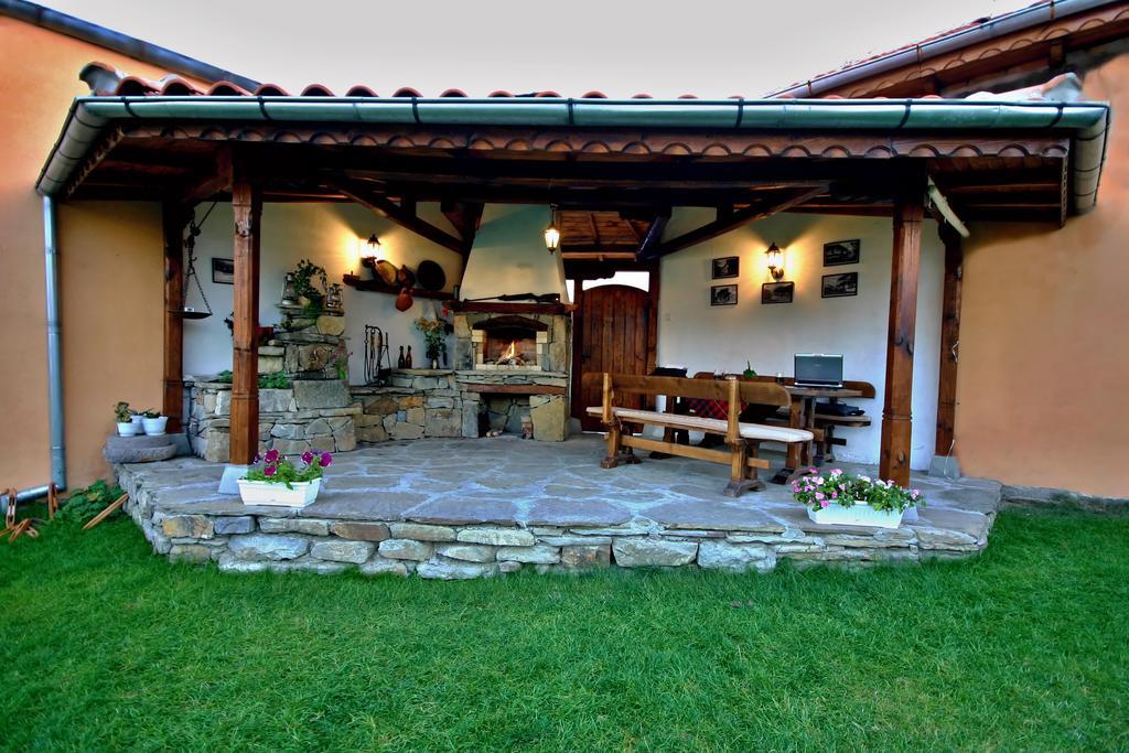 Private 4Br-2Ba Guest House Dryanovo With Pool And Free Parking Экстерьер фото