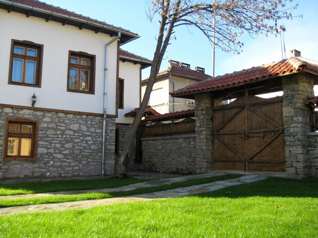Private 4Br-2Ba Guest House Dryanovo With Pool And Free Parking Экстерьер фото